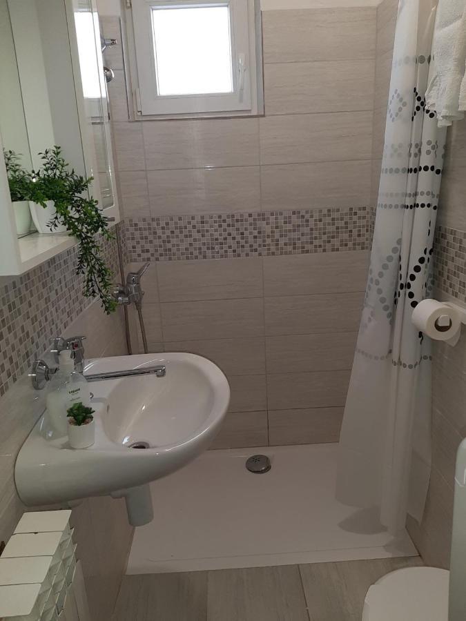 Guesthouse Brodarica Sibenik Luaran gambar